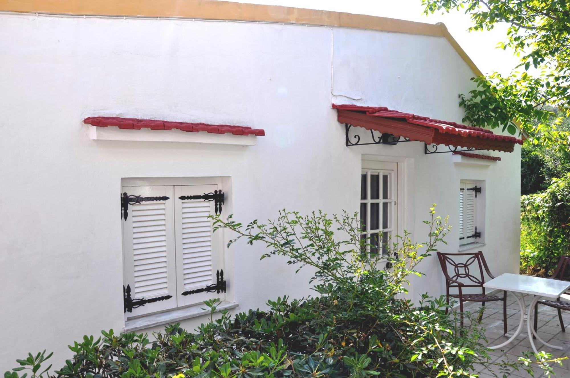Villa Elena Studios Дассия Экстерьер фото